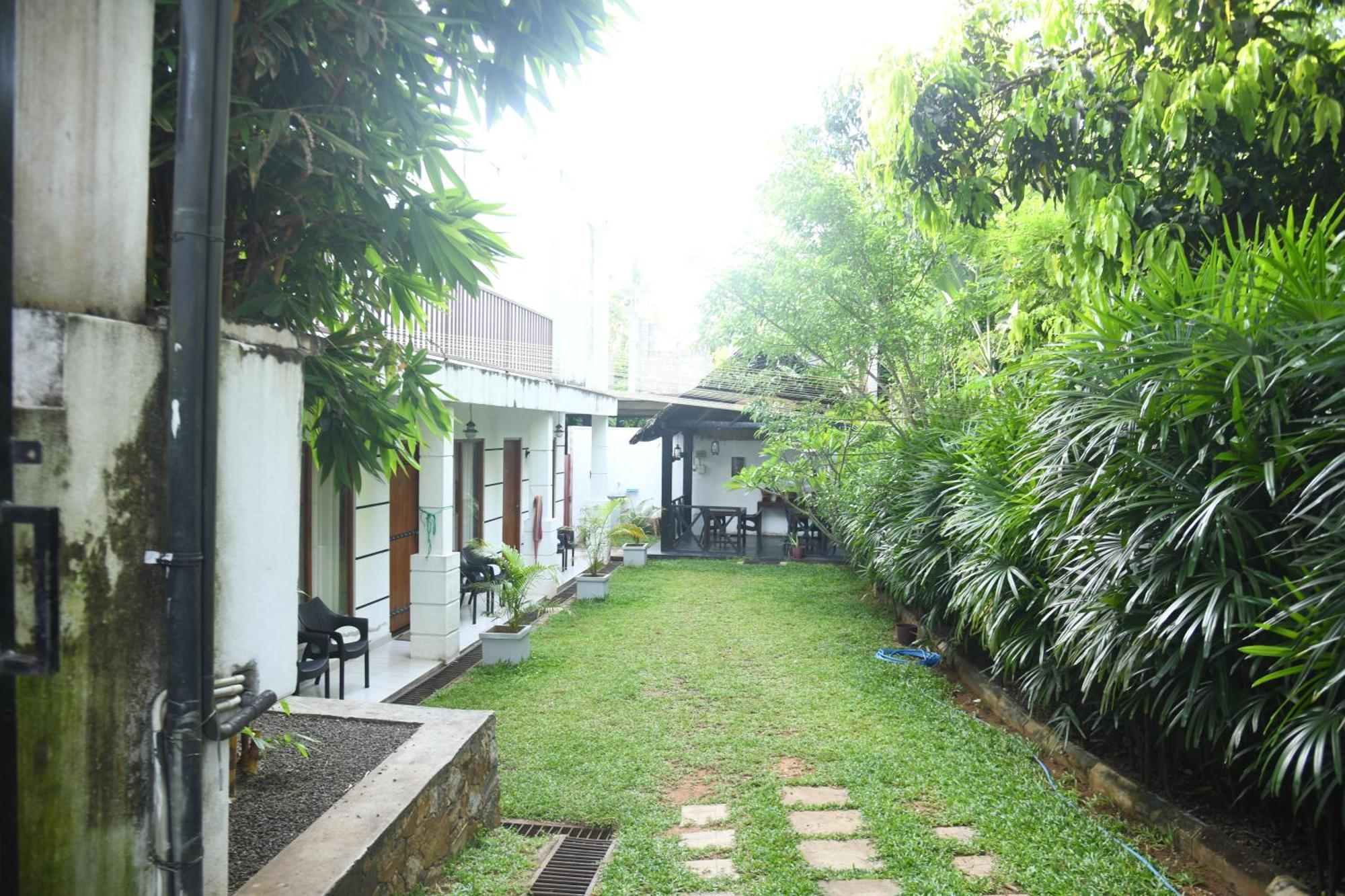 Wild Park Safari Home Stay Udawalawe Exterior foto